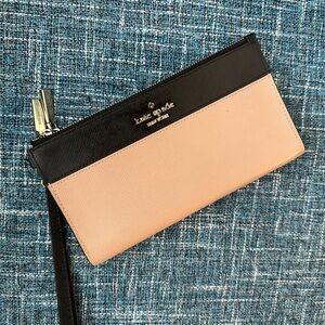 Kate Spade wallet for woman